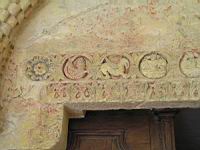 Paray-le-Monial - Basilique du Sacre-Coeur - Cloitre, Porche, Frise